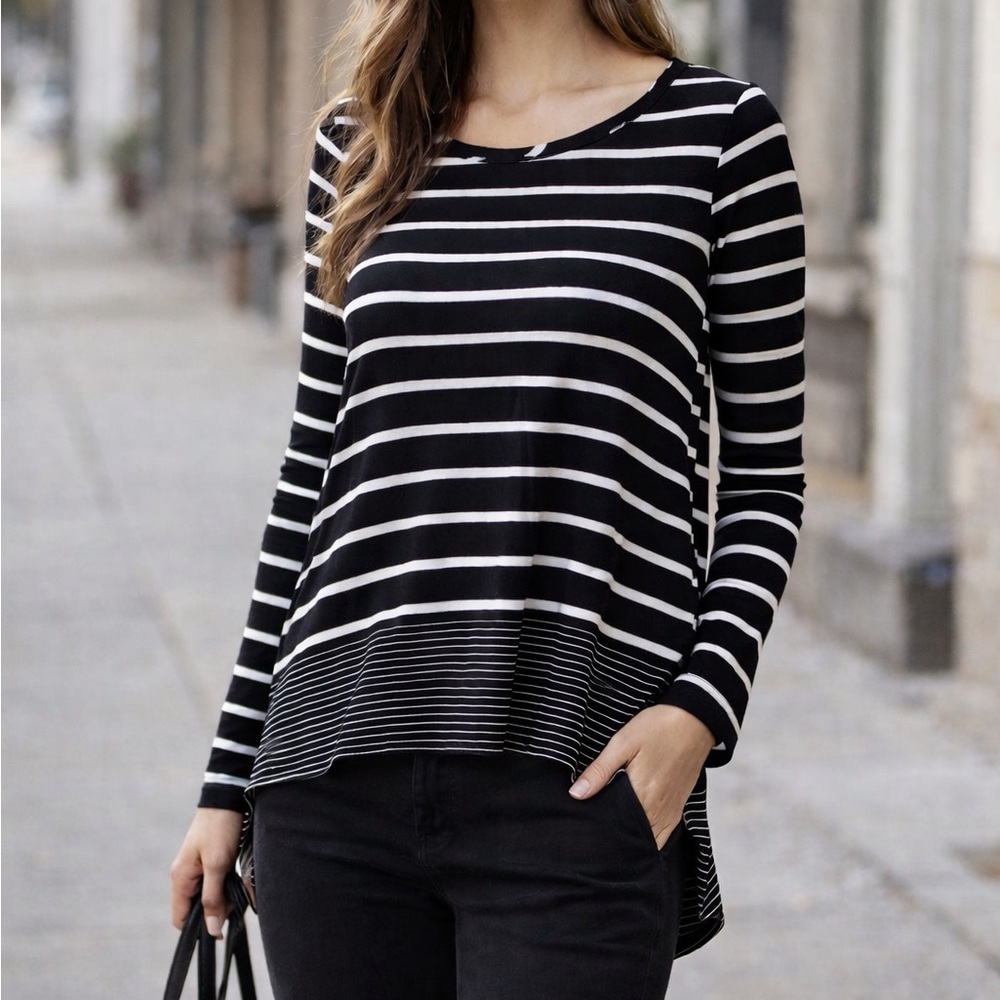 BCBGMaxAzria Hi Low Striped Long Sleeve Tunic Top Size small
